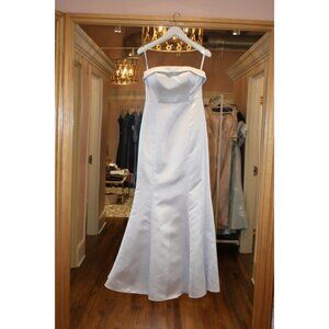 WTOO Ayla. Blissful Blue . Strapless Fitted Satin Dress. Detachable Bow 2